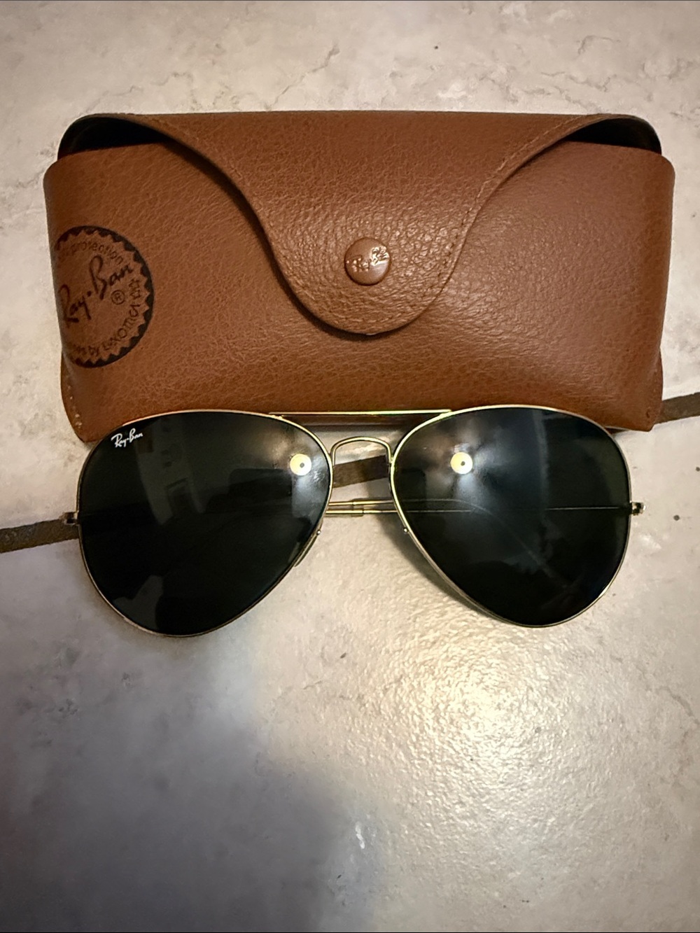 Ray-Ban Gold Aviator Sunglasses with Brown Leather Case